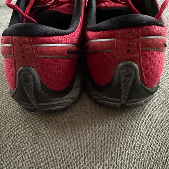 Mens Brooks Pure Cadence running shoes - Picture 4 of 6